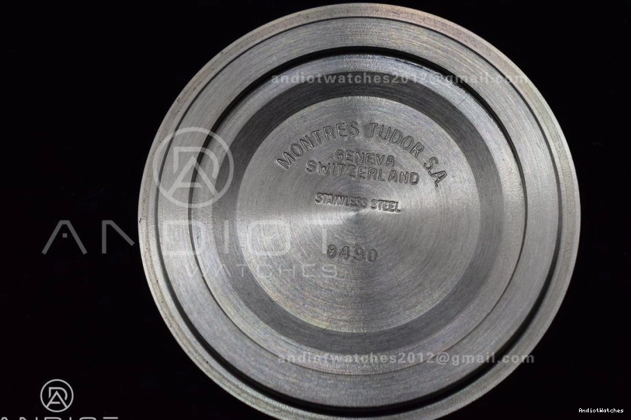 1:1 Royal V7F Edition Black Dial Best A UrbanStyle Strap 1192 on Tudor SS 1203